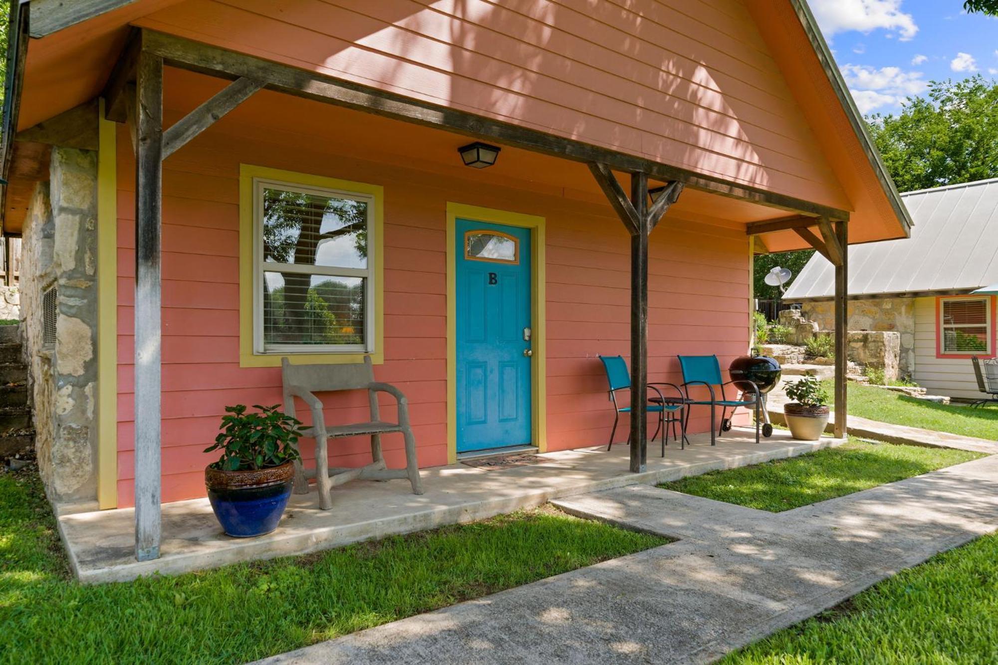 Blanco Riverside Cottages Exteriör bild